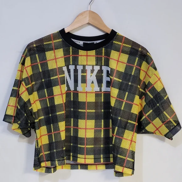 Nike Sportswear Futura Plaid Crop Top - Picture 3 of 10
